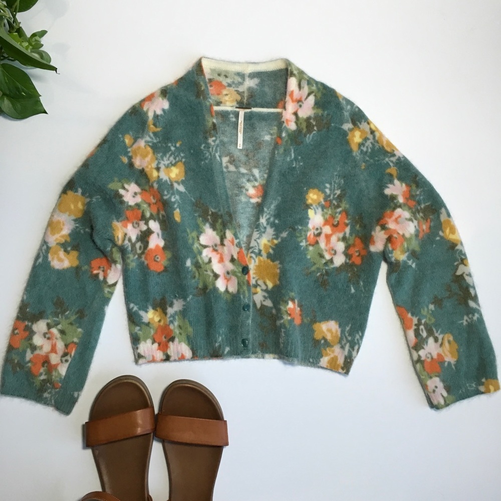 Free people | crop floral sweater angora lamb wool